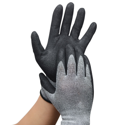 I guanti della mano della sicurezza del lavoro SJS298 lubrificano i guanti rivestiti della sicurezza del nitrile resistente della mano