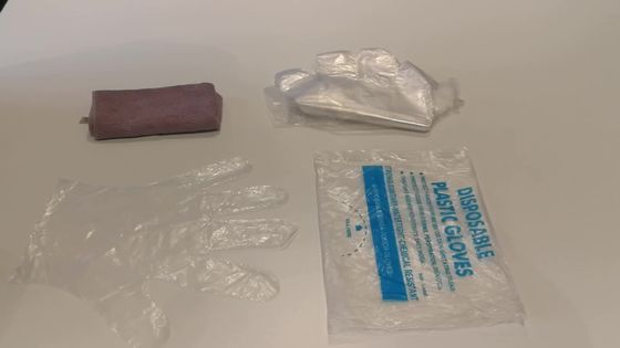 Guanti di plastica trasparenti del PE del commestibile della cucina dell'HDPE dei guanti eliminabili del PE di SW02 Gatamo chiari