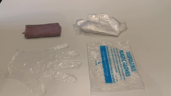 Guanti di plastica trasparenti del PE del commestibile della cucina dell'HDPE dei guanti eliminabili del PE di SW02 Gatamo chiari